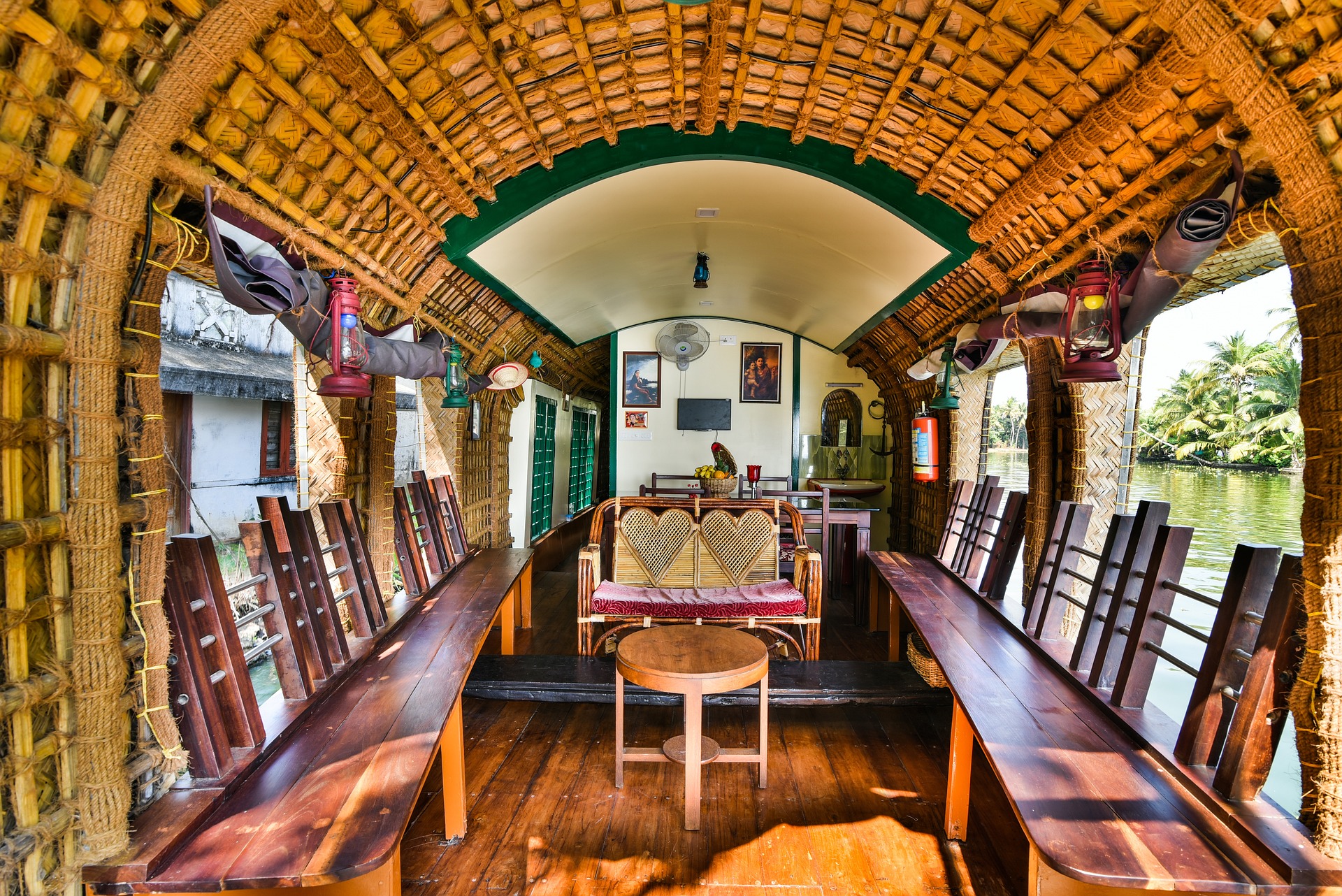 houseboat-water -Kerala
