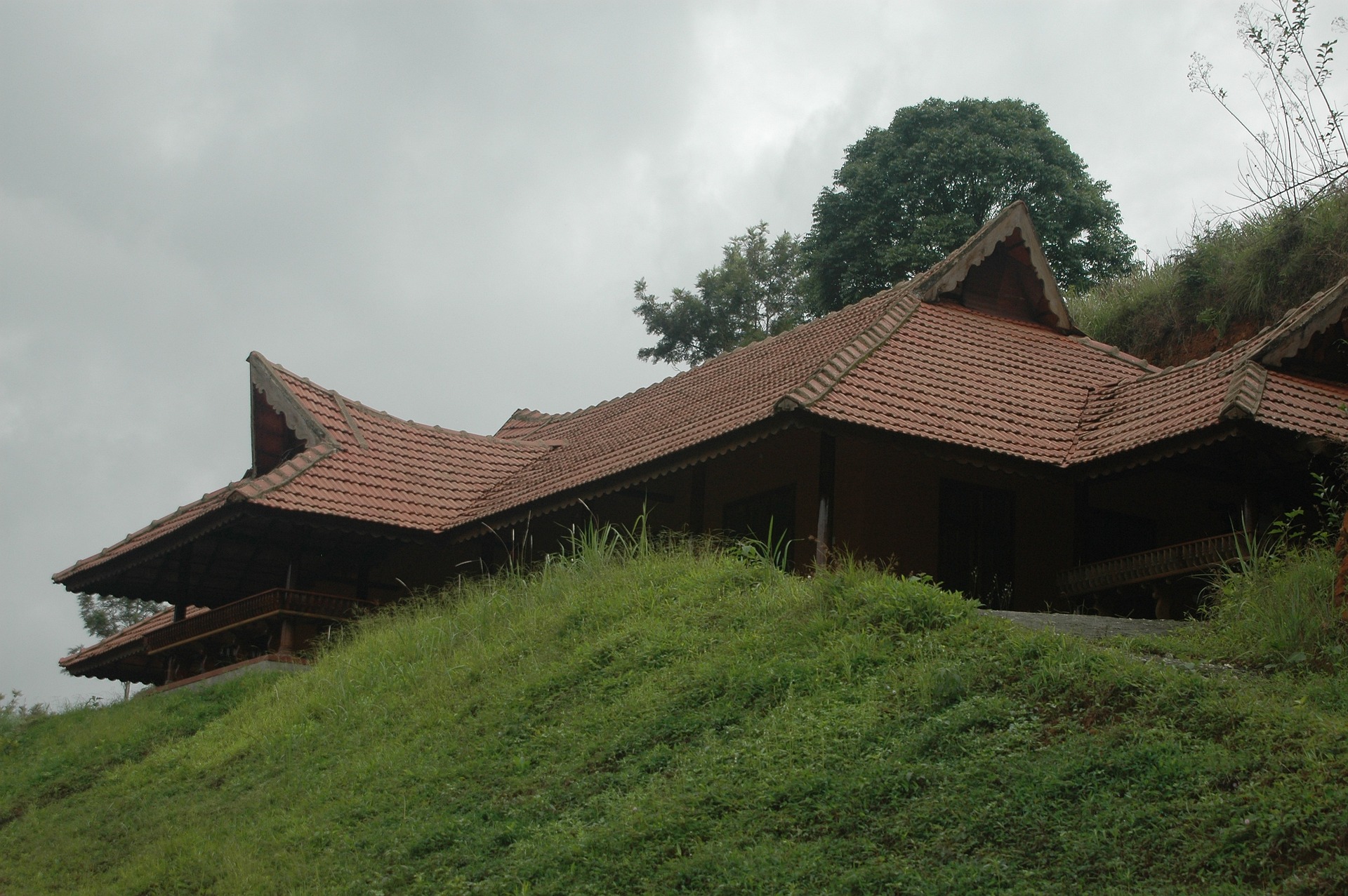 rain-country-resorts