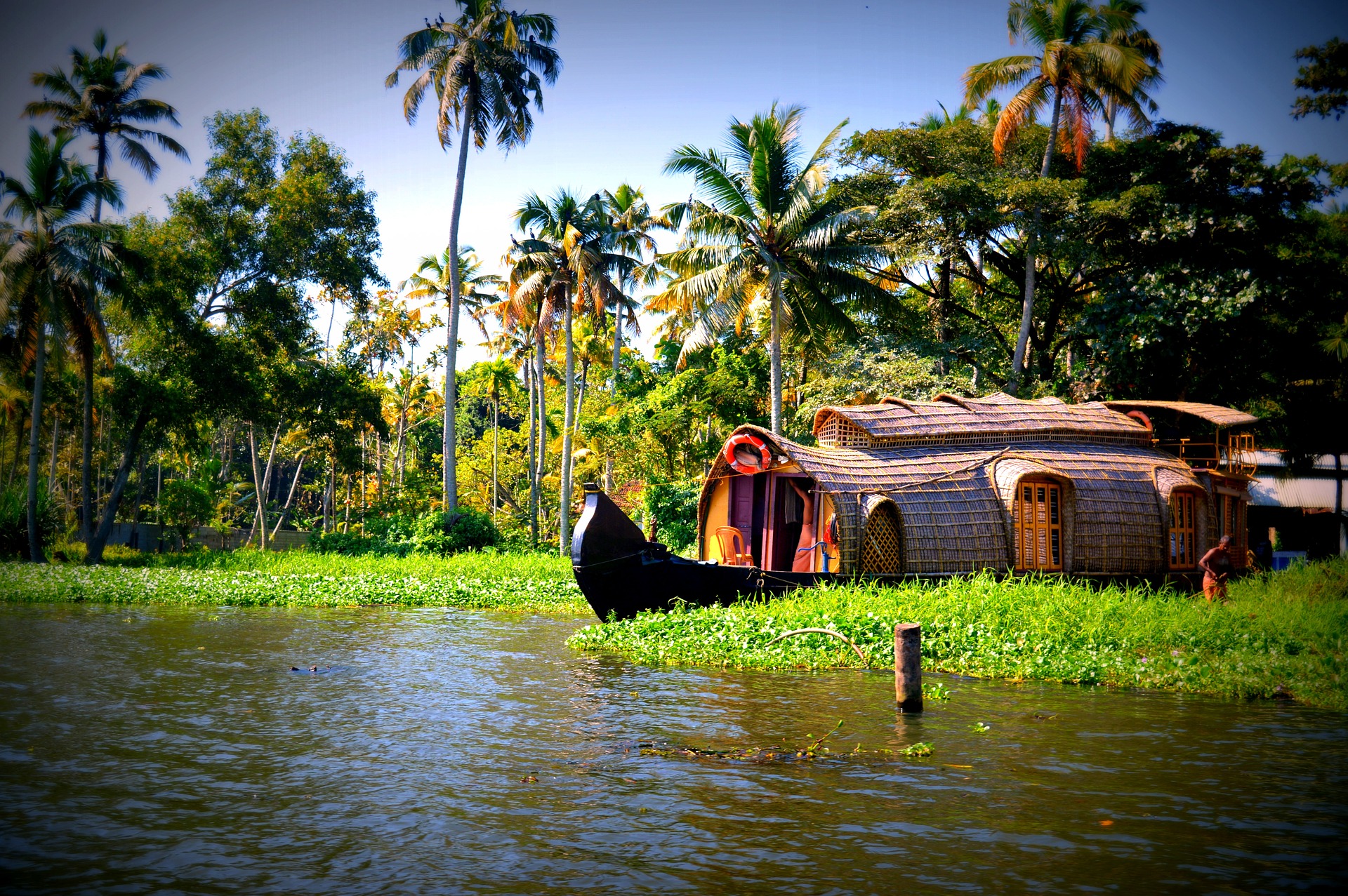 Kerala-boat life-water